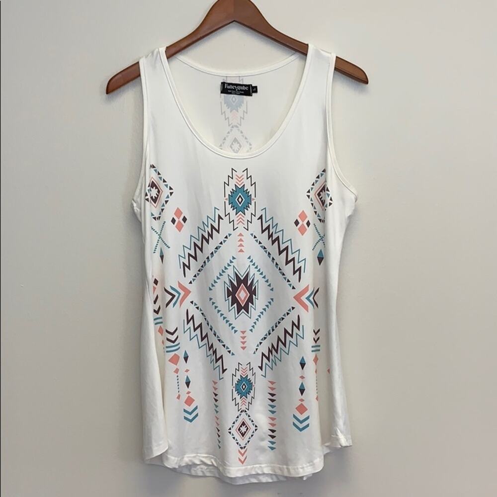 4/$20 Fancy Cube stretchy tank top